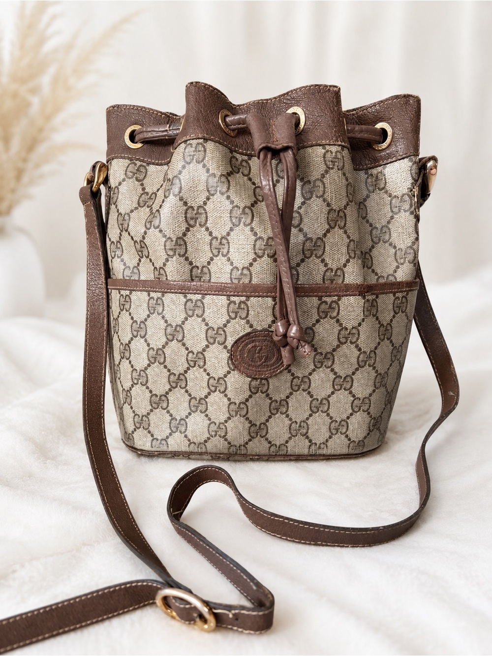 Vintage Gucci Beige GG Canvas and Brown Leather Drawstring Bucket bag